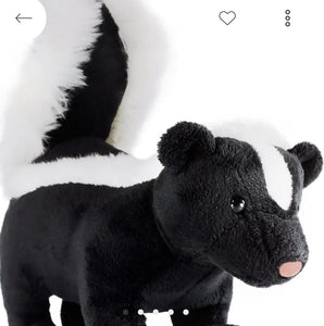 Seymour the Skunk - 9 Inch Stuffed Animal Plush