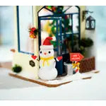 DIY Miniature House Kit: Christmas Patio