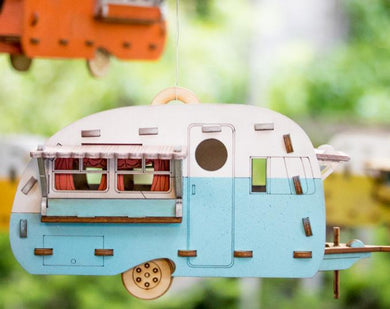 Puzzle - Vintage Camper Bird House
